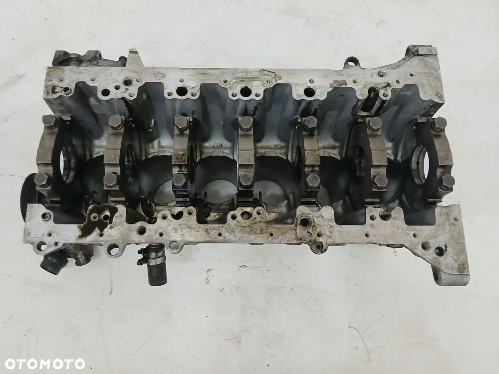 BLOK SILNIKA BMW E60 535 D LIFT 306D5  7792822 - 14