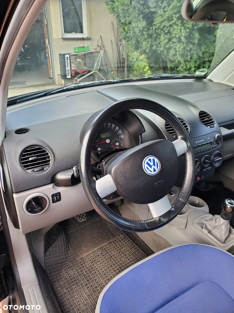 Volkswagen New Beetle 1.6 - 5