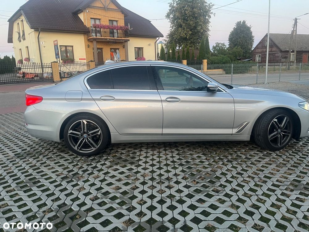 BMW 5 Series 2017 photo 4
