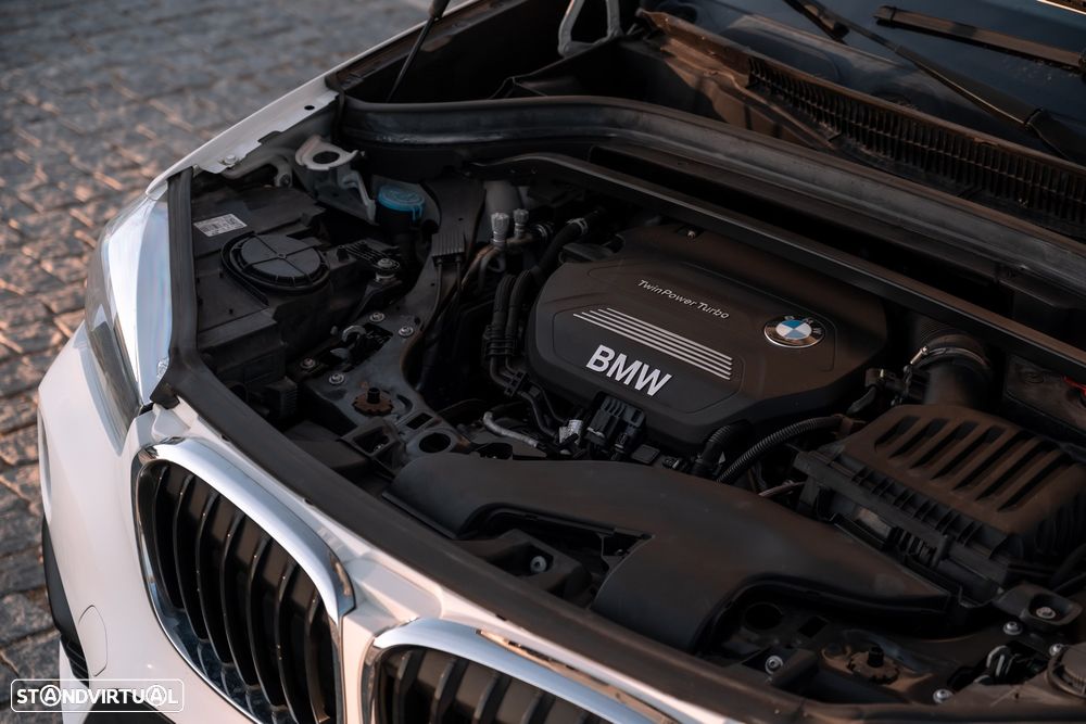 BMW X1 16 d sDrive - 18