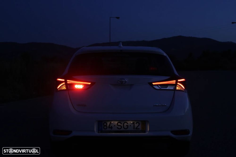Toyota Auris 1.4 D-4D Comfort - 54
