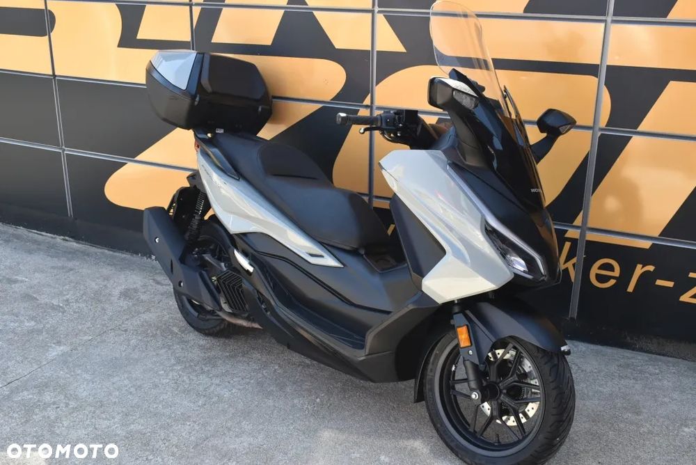 Honda NSS - 2