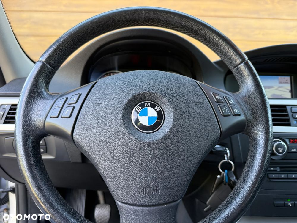 BMW Seria 3 - 15