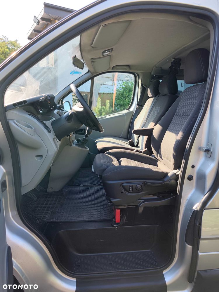 Opel Vivaro - 5