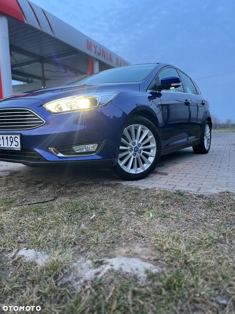 Ford Focus 1.5 EcoBoost Titanium ASS - 10