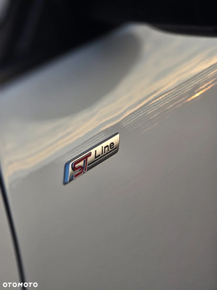 Ford Kuga 2.5 Duratec PHEV ST-LINE - 10