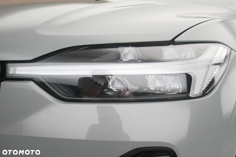 Volvo XC 60 - 13