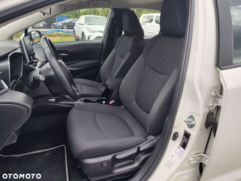 Toyota Corolla 1.8 Hybrid Comfort - 9