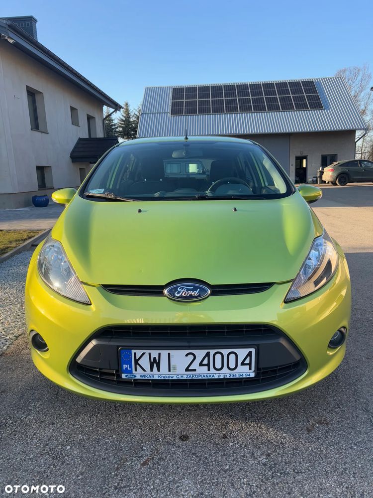 Ford Fiesta - 2