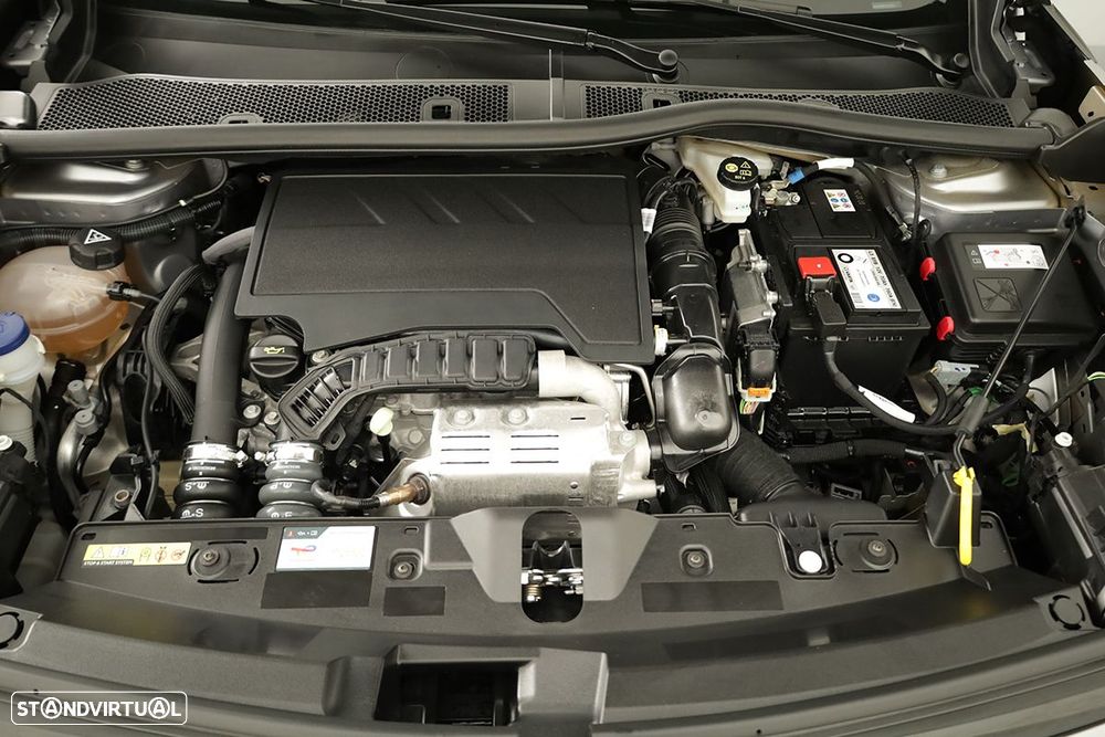 Peugeot 2008 1.2 PureTech Allure - 25