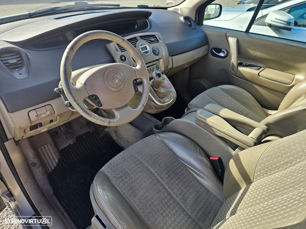 Renault Scénic 1.5 dCi Privilège Luxe - 15