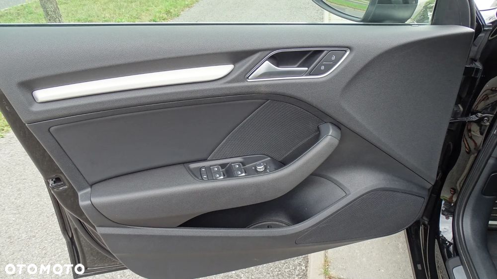 Audi A3 Sportback 2.0 TDI - 22
