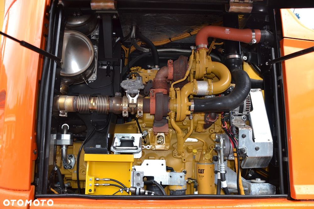 Caterpillar M 323 F, DWUDROGOWA, ROTOTILT - 29