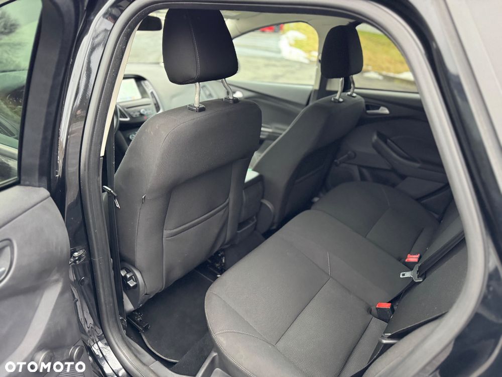 Ford Focus 1.0 EcoBoost Titanium - 19