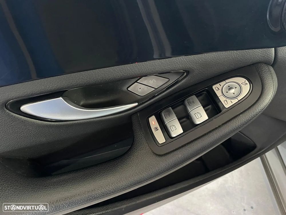 Mercedes-Benz C 220 d Avantgarde - 30