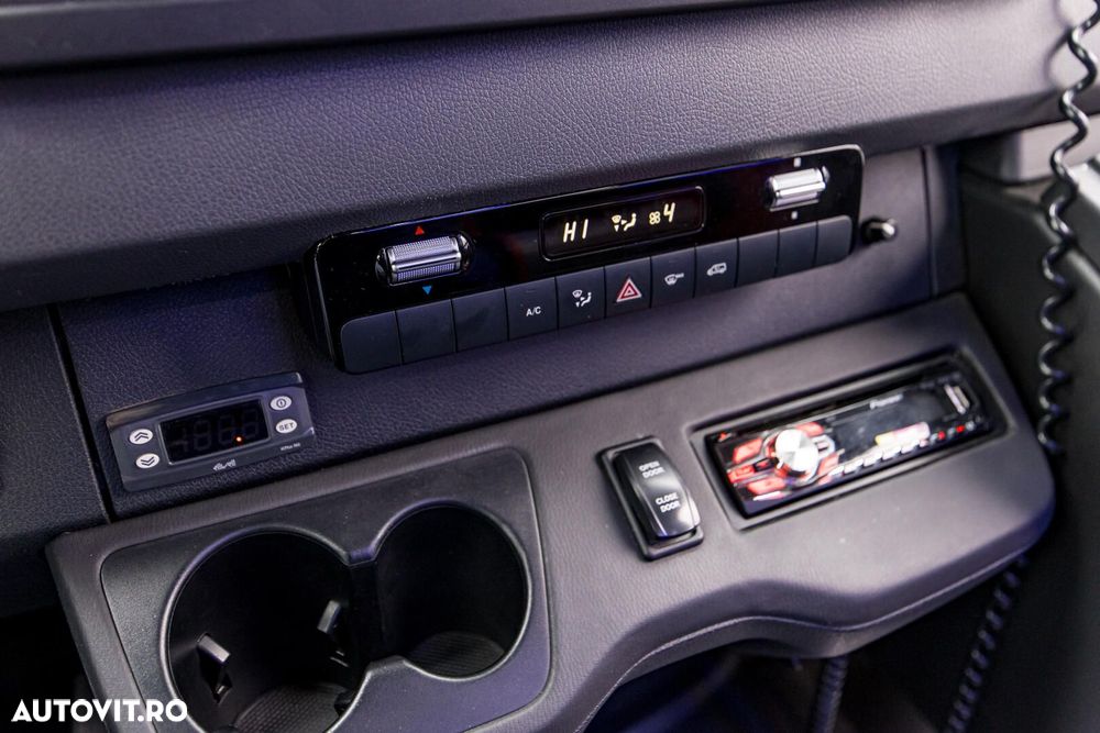 Mercedes-Benz Sprinter - 29