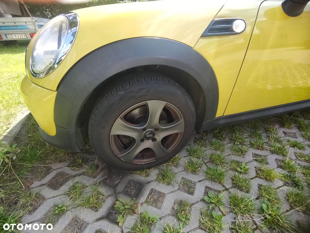 MINI ONE Minimalism - 12