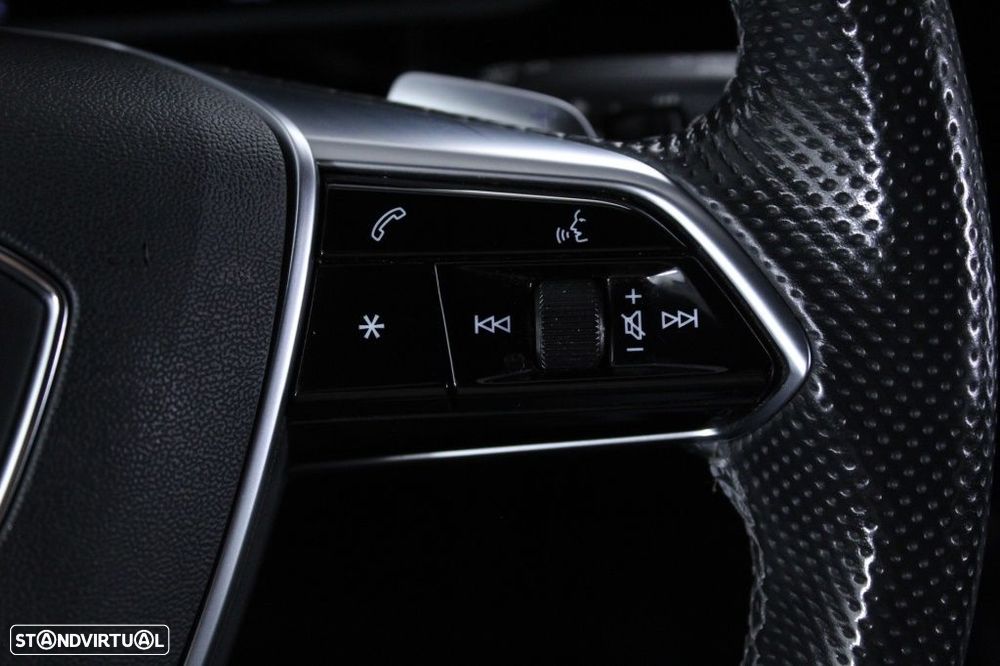 Audi e-tron 55 quattro S line - 23