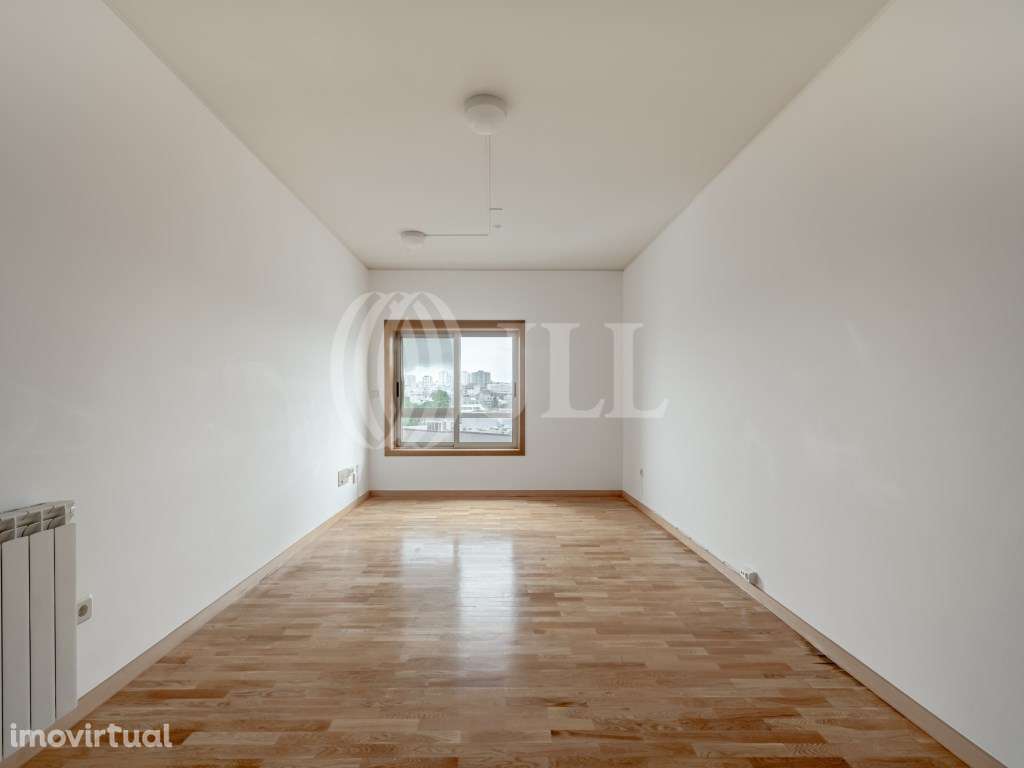 Apartamento T1 com garagem, na Boavista, no Porto - Grande imagem: 3/15