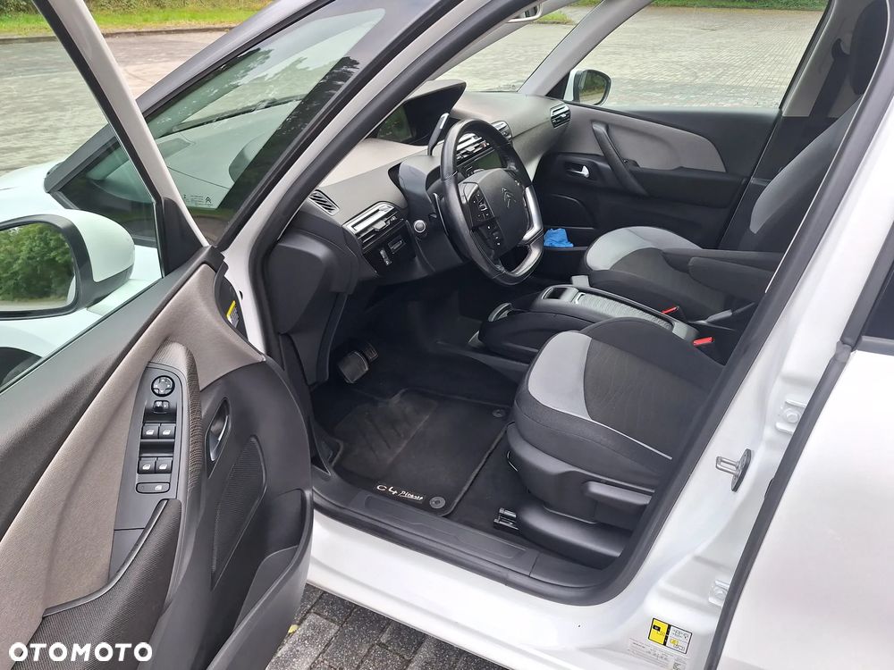 Citroën C4 Picasso BlueHDi 150 EAT6 Exclusive - 16