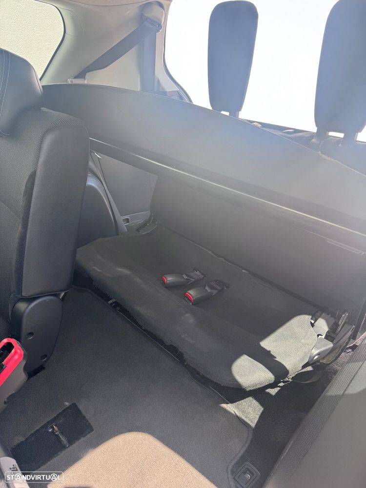 Mitsubishi Outlander 2.2 DI-D Intense+ - 6