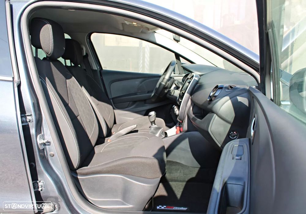 Renault Clio 0.9 TCe Limited - 14