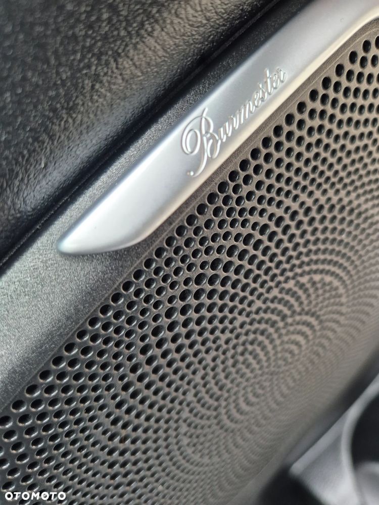 Mercedes-Benz Klasa V - 31