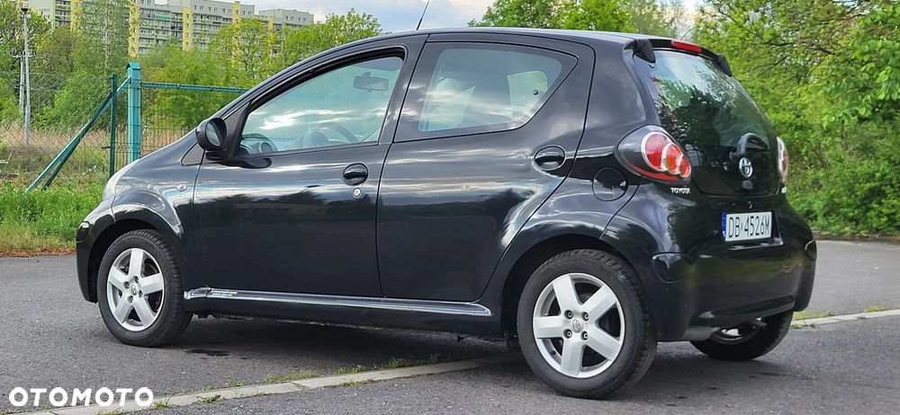 Toyota Aygo City - 10