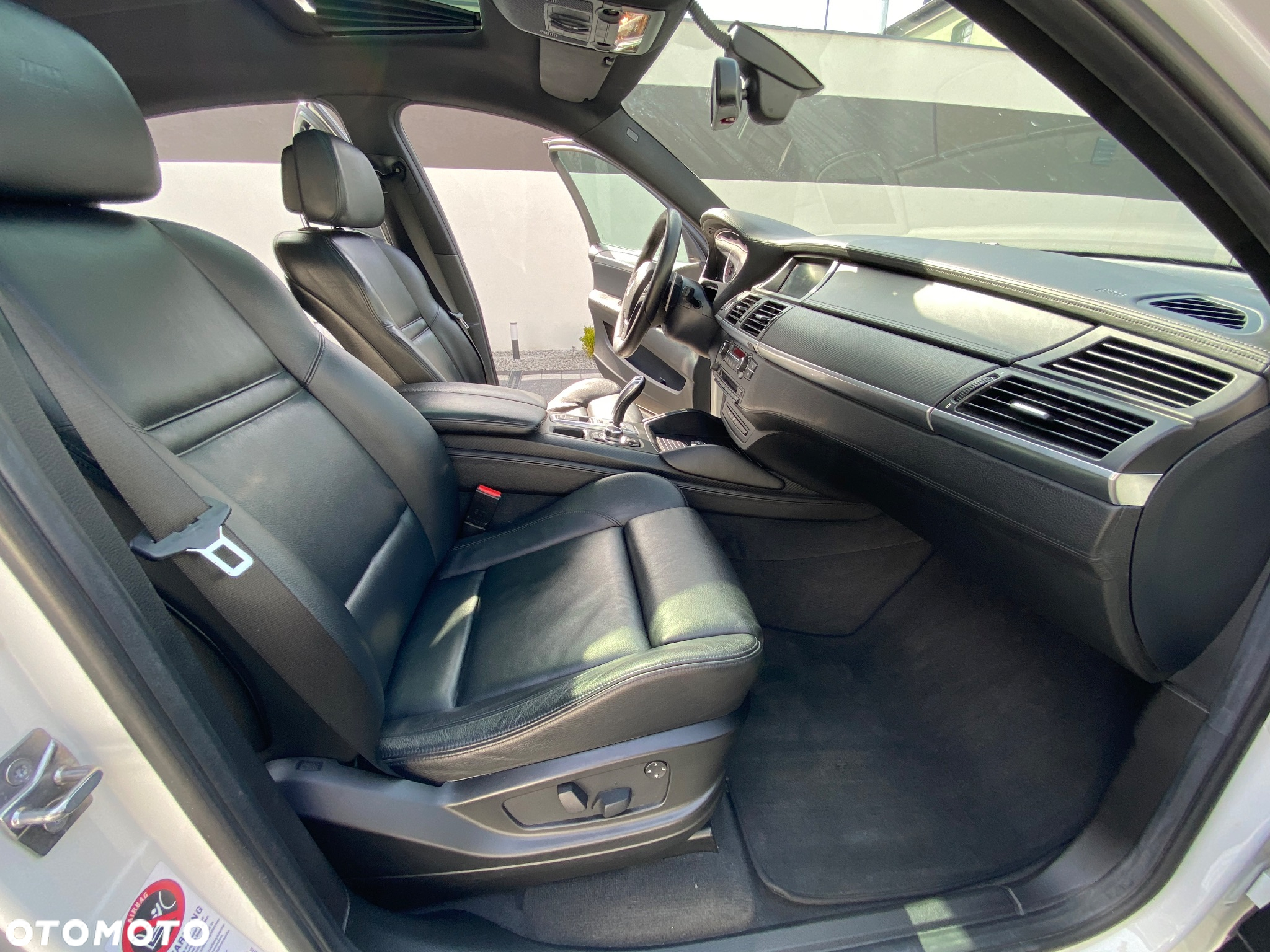 BMW X6M - 23