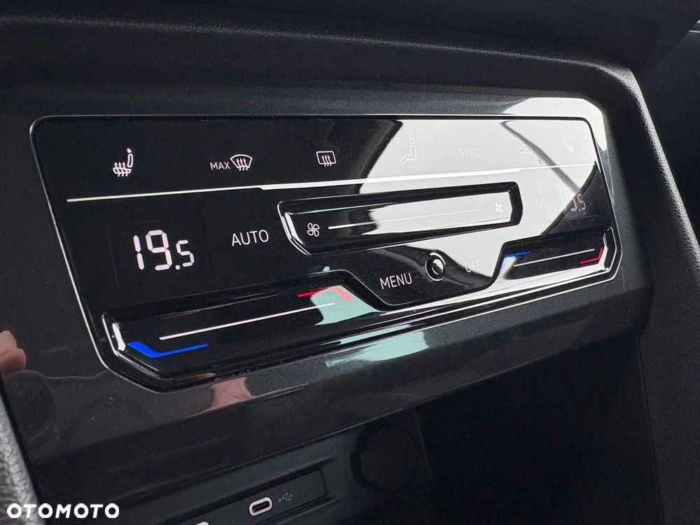 Volkswagen Tiguan - 25