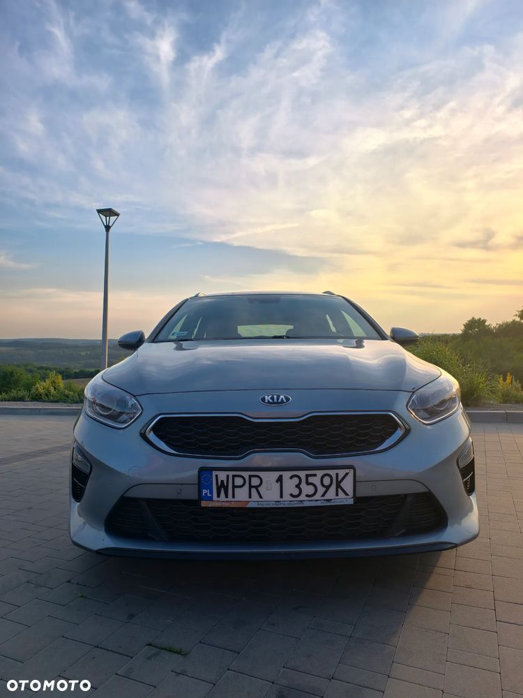 Kia Ceed 1.6 CRDi mHEV S - 4