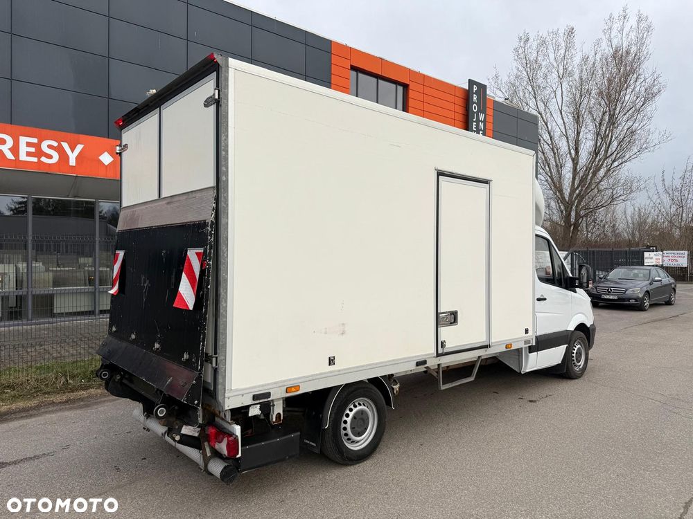 Mercedes-Benz Sprinter 316 CDI, 2.2 163KM, Kontener + winda, Zadbany - 6