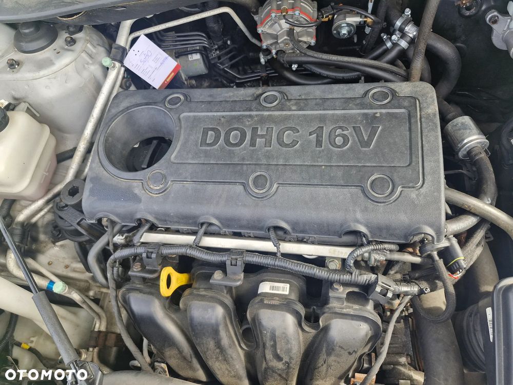 Hyundai ix35 2.0 2WD Trend - 16
