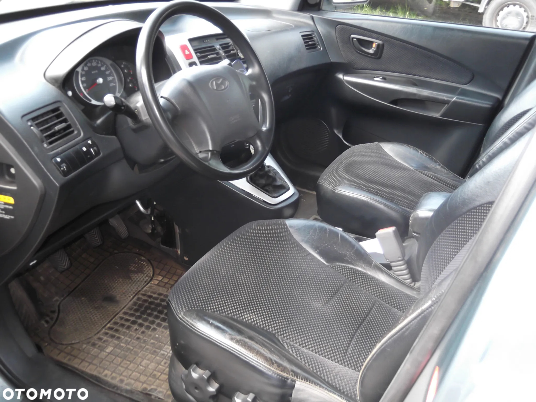 Hyundai Tucson - 8