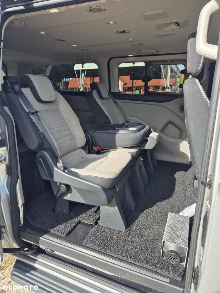 Ford Tourneo Custom 2.0 EcoBlue L2 Titanium SelectShift - 8