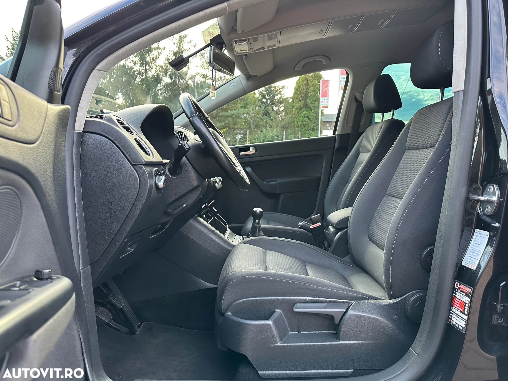 Volkswagen Golf Plus 1.6 TDI DPF Team - 13