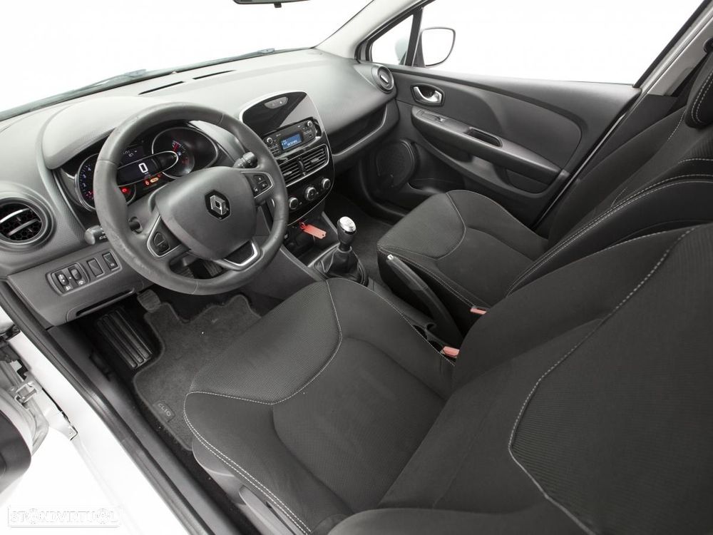 Renault Clio 1.5 dCi Zen - 8