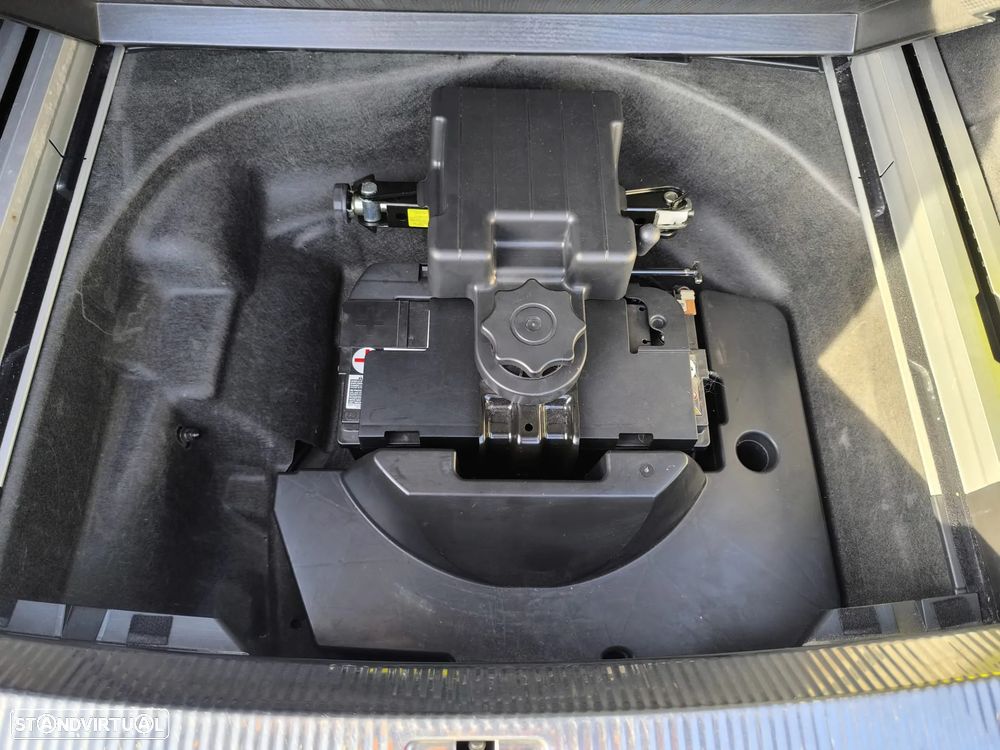 Audi A4 Avant 2.0 TDI - 53