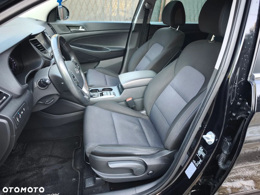 Hyundai Tucson 2.0 CRDI 4WD Automatik Style - 21