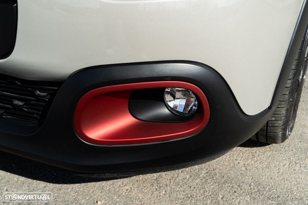 Citroën C3 1.2 PureTech Shine - 33