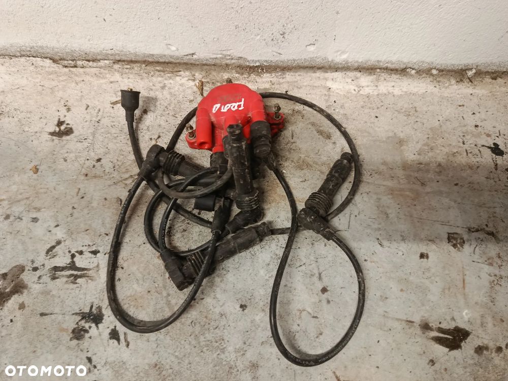 Kopułka przewody zapłonowe opel frontera a 2.0 benzyna - 1