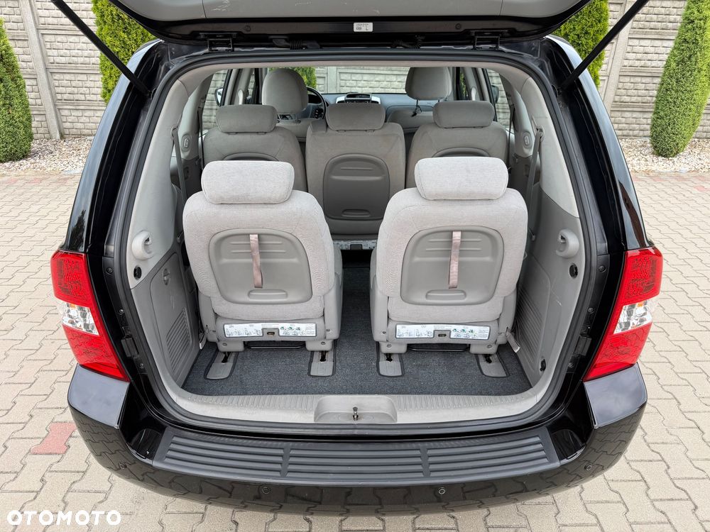Kia Carnival 2.9 CRDi Tour - 33