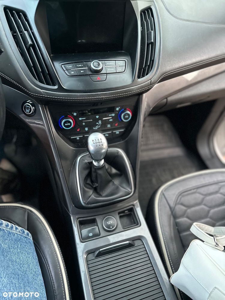 Ford Kuga Vignale 1.5 EcoBoost FWD ASS MMT6 - 12