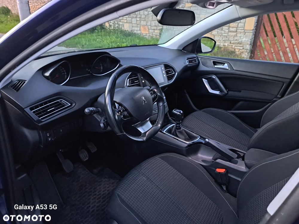 Peugeot 308 1.5 BlueHDi Active S&S - 17