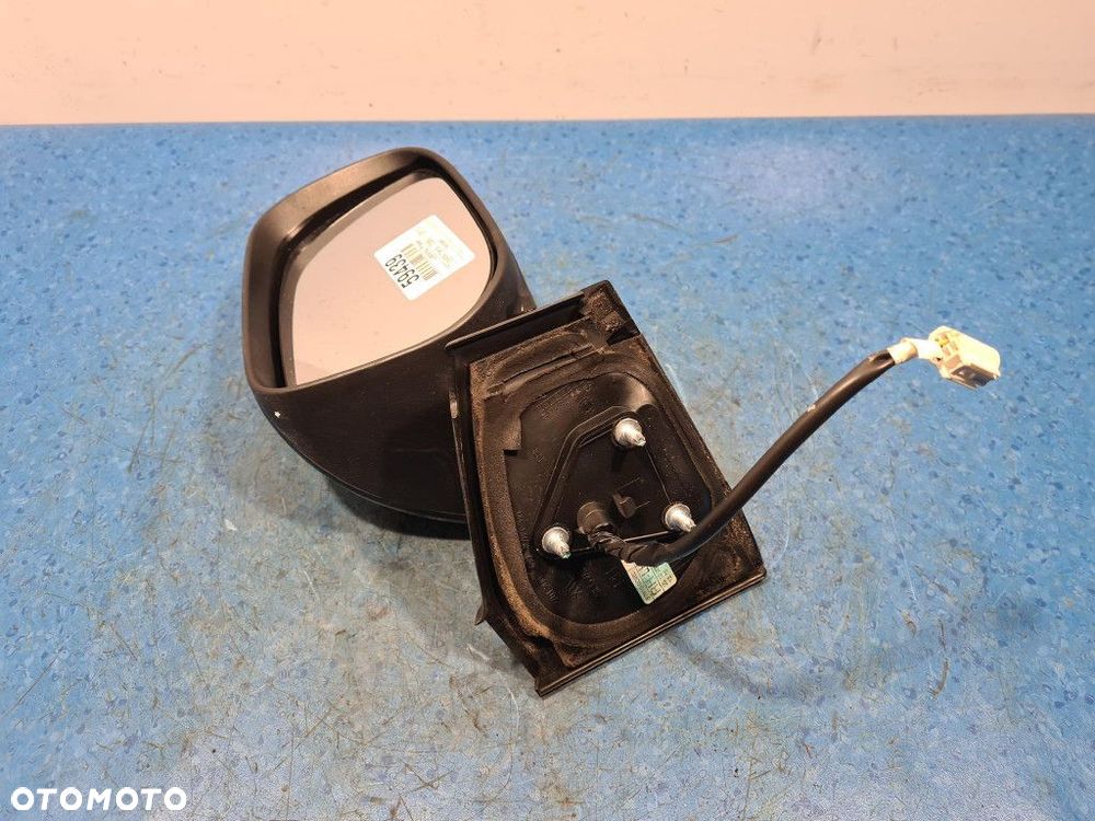 TOYOTA YARIS II LIFT LUSTERKO PRAWE 6S3 - 8