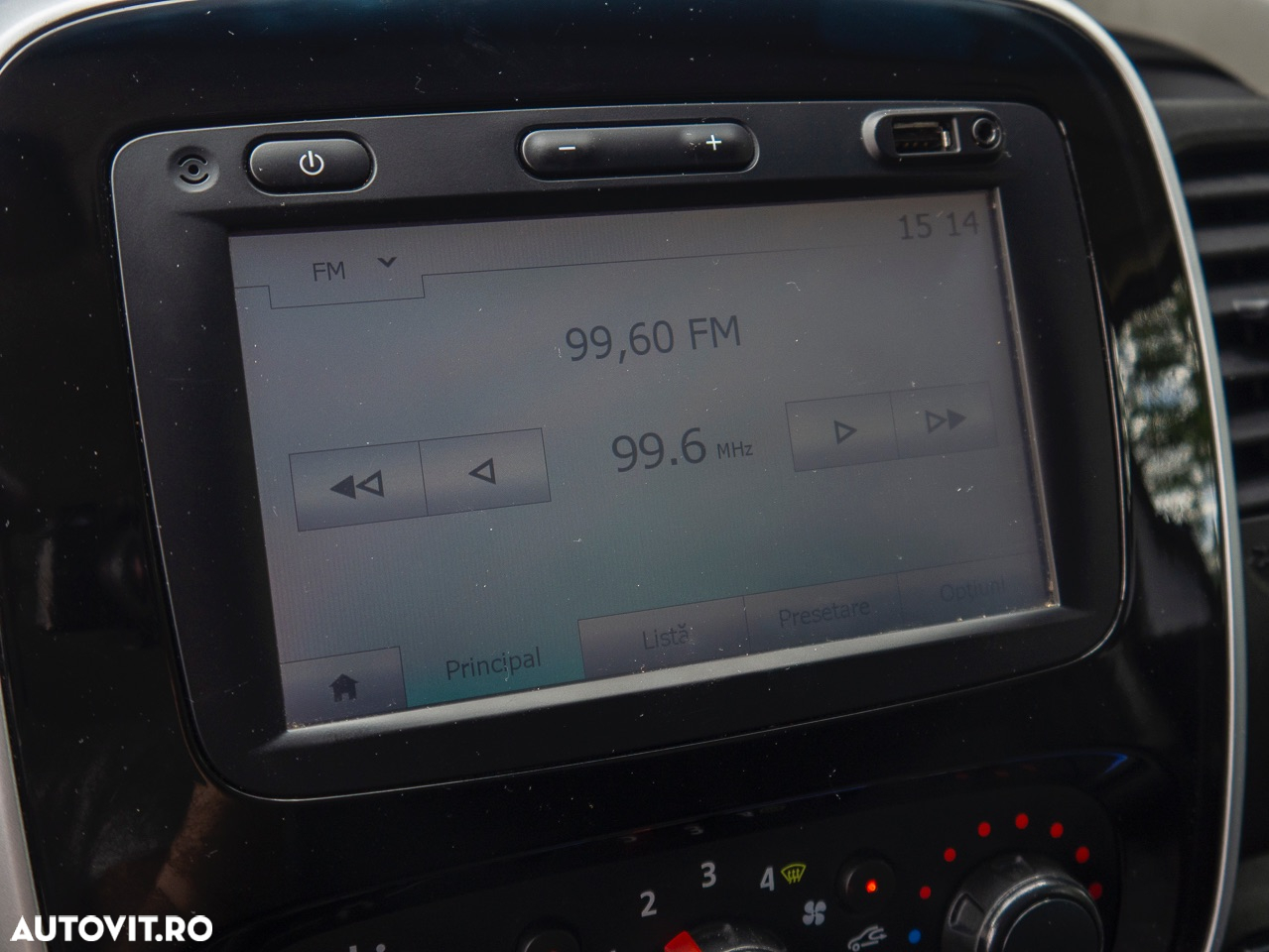 Renault Trafic - 23