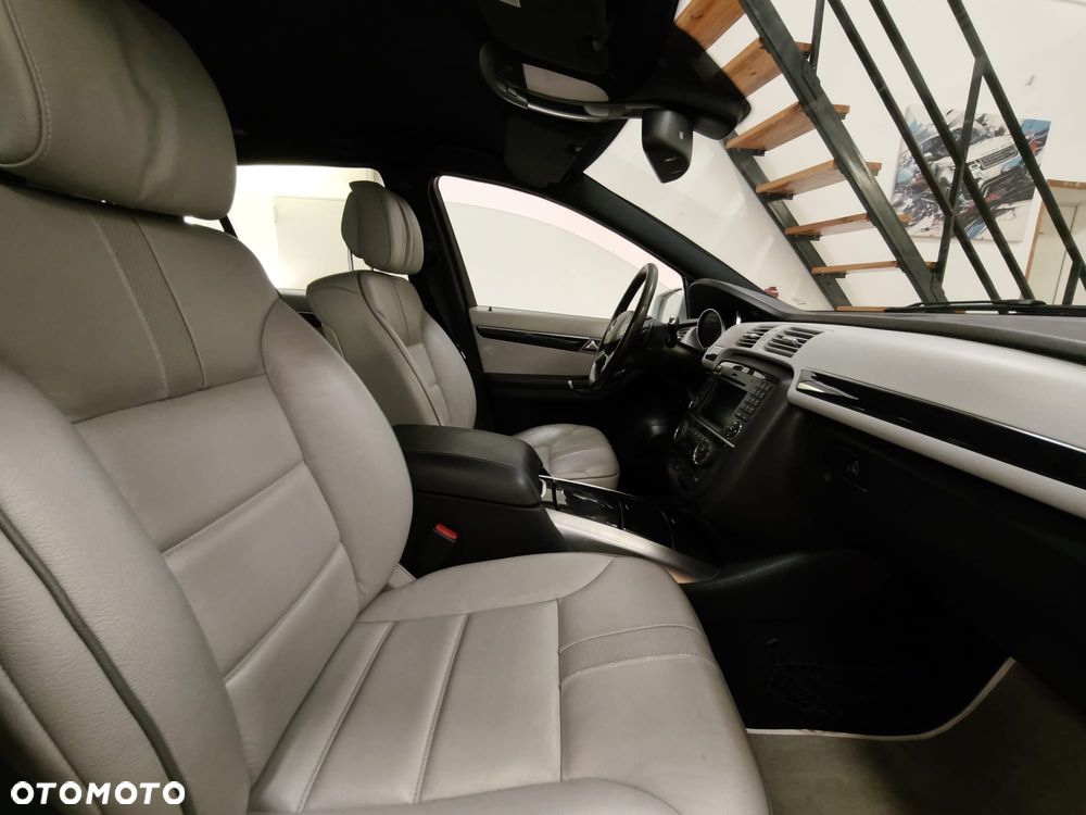 Mercedes-Benz Klasa R 2010