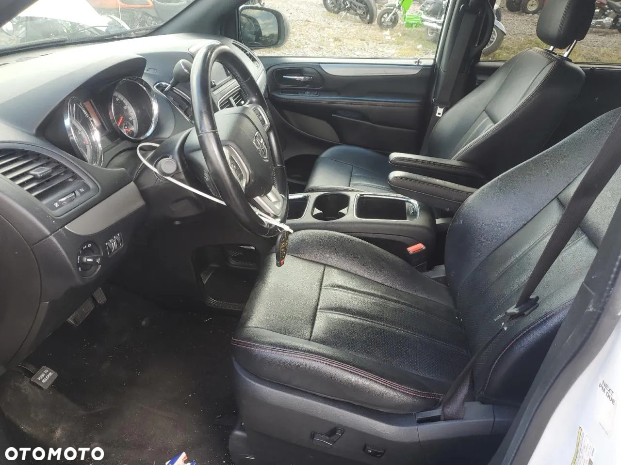 Dodge Grand Caravan 3.6 R/T - 4