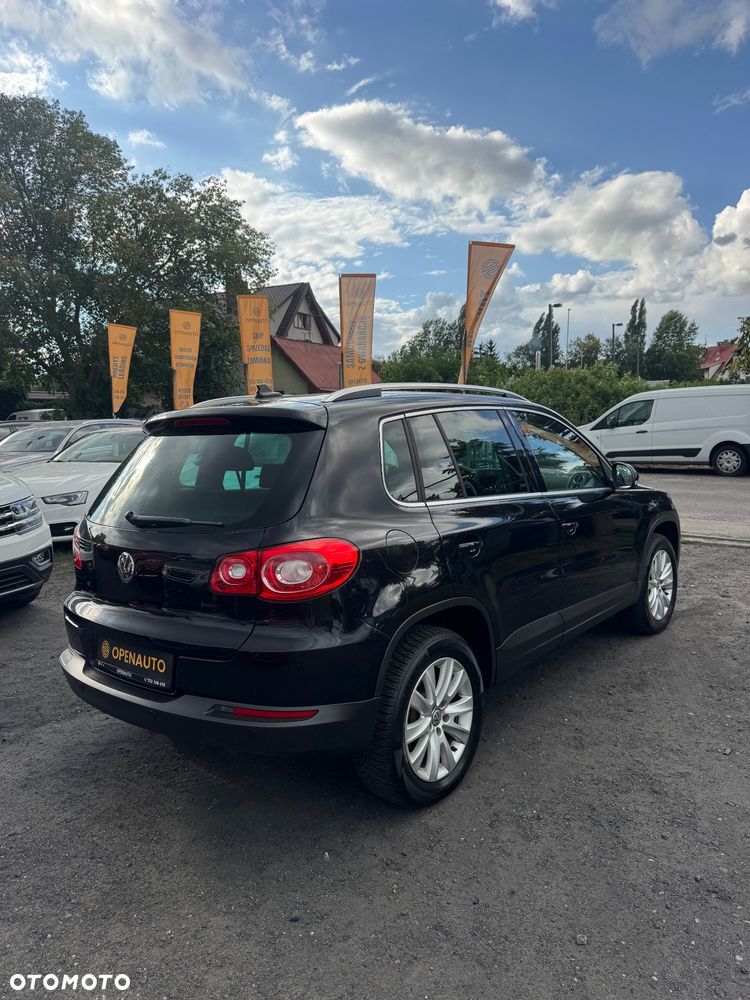 Volkswagen Tiguan - 5