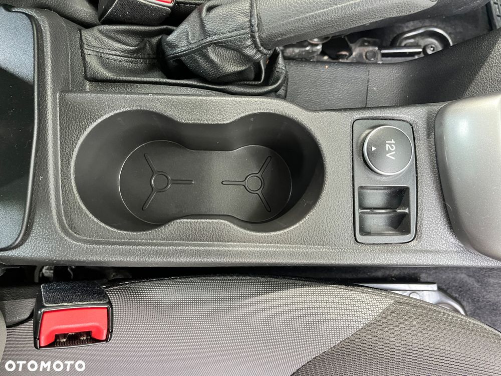Ford Focus 1.6 Trend - 33